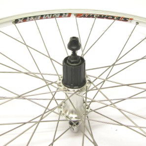 Roland achterwiel 28 x 1 uitval cass 9v Race zilve